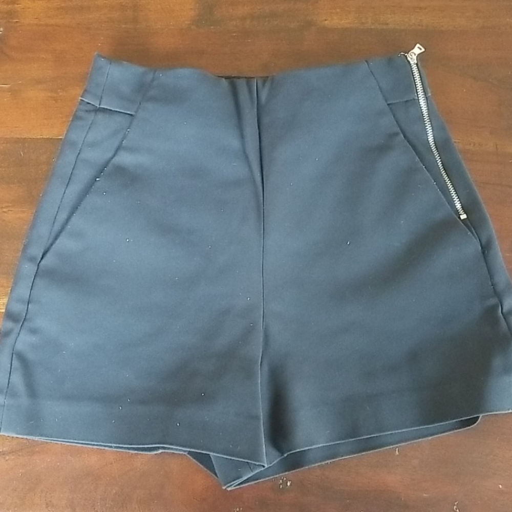 Zara Navy shorts